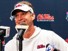 大學橄欖球界等待萊恩·基芬宣布下一步行動,密西西比大學贏得了雞蛋碗
| mtgamer.com 大學橄欖球界等待萊恩·基芬宣布下一步行動,密西西比大學贏得了雞蛋碗
| mtgamer.com