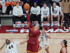 奧迪克魯克斯上演“喬丹流感比賽”,20分鐘內拿下43分打破愛荷華州立大學單場得分紀錄
| mtgamer.com 奧迪克魯克斯上演“喬丹流感比賽”,20分鐘內拿下43分打破愛荷華州立大學單場得分紀錄
| mtgamer.com