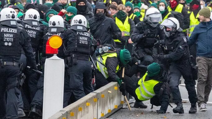 安提法煽動在德國演變 安提法煽動在德國演變為暴力,強化了特朗普政府的外國恐怖標籤
| mtgamer.com