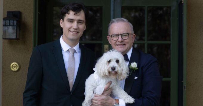 安東尼·艾博尼斯 (Anthony Albanese) 與朱迪·海頓 (Jodie Haydon) 結婚，特邀嘉賓搶盡風頭
| mtgamer.com