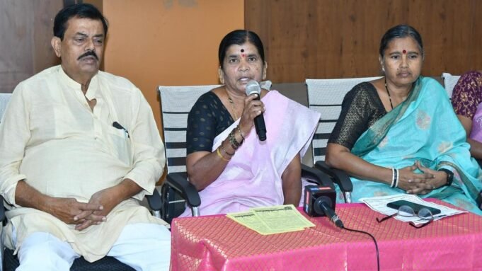 安甘瓦迪工人明天起無限期罷工
| mtgamer.com