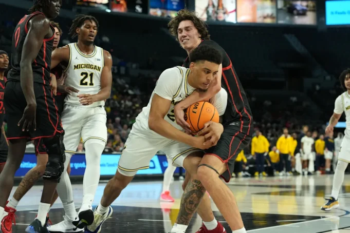 密歇根籃球隊在球員時代節上擊敗聖地亞哥州立大學
| mtgamer.com