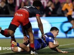 巴斯在最後時刻戰勝撒拉遜人,登上榜首
| mtgamer.com 巴斯在最後時刻戰勝撒拉遜人,登上榜首
| mtgamer.com