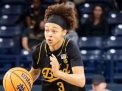 愛爾蘭球星伊達爾戈創下 16 次搶斷紀錄,拿下 44 分
| mtgamer.com 愛爾蘭球星伊達爾戈創下 16 次搶斷紀錄,拿下 44 分
| mtgamer.com