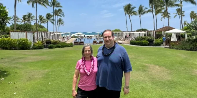 我在夏威夷最昂貴的度假村之一華拉萊四季酒店每晚花費超過 1,700 美元。| mtgamer.com