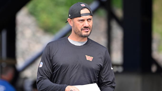 斯坦福大學聘請塔維塔·普里查德（Tavita Pritchard）：指揮官助理、前紅衣主教四分衛，接替臨時弗蘭克·賴克（Frank Reich）
| mtgamer.com