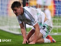 斯洛伐克慘遭重拳之後,NI專注於附加賽
| mtgamer.com 斯洛伐克慘遭重拳之後,NI專注於附加賽
| mtgamer.com