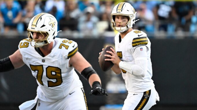 新奧爾良聖徒隊 2025 賽季前十場比賽的三個要點
| mtgamer.com