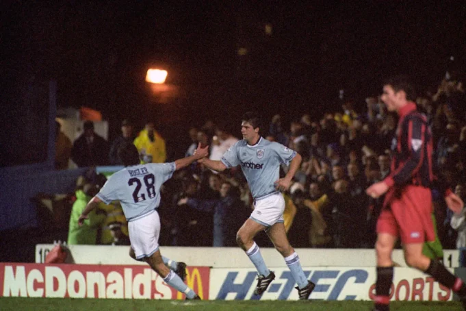 曼城對陣利茲聯：當尼爾·奎因震驚緬因路時
| mtgamer.com