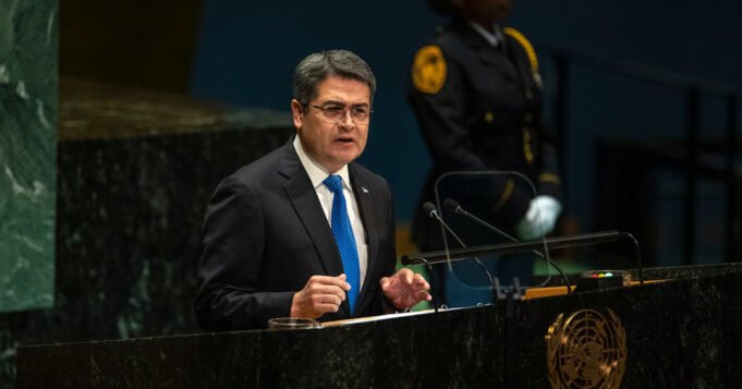 特朗普宣布赦免因毒品案被定罪的洪都拉斯前總統
| mtgamer.com