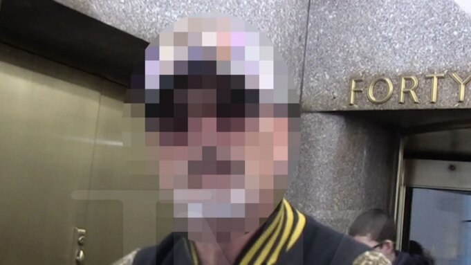 猜猜這位著名的潔癖者是誰！
| mtgamer.com