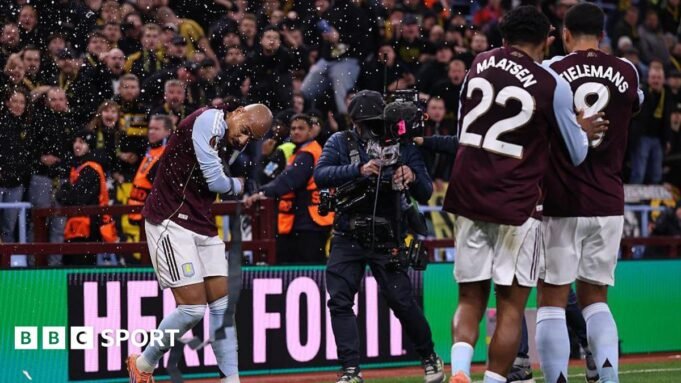 由於人群騷亂導致維拉比賽暫停，馬倫被杯子擊中
| mtgamer.com