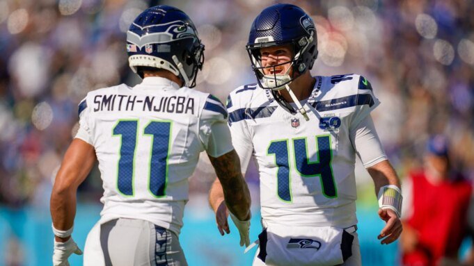 維京人隊 vs. 海鷹隊：在哪裡觀看 NFL 第 13 週、比分預測、投注賠率、體育博彩促銷、SGP 精選
| mtgamer.com