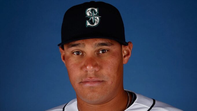 美國職業棒球大聯盟 (MLB) 投手約爾維斯·梅迪納 (Yoervis Medina) 因心髒病去世，享年 37 歲| mtgamer.com