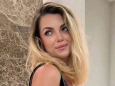 美容影響者斯蒂芬妮·皮珀 (Stefanie Pieper) 去世,享年 31 歲:前男友被捕
| mtgamer.com 美容影響者斯蒂芬妮·皮珀 (Stefanie Pieper) 去世,享年 31 歲:前男友被捕
| mtgamer.com