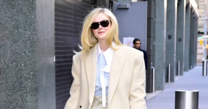 艾麗·范甯 (Elle Fanning) 價值 4,300 美元的編織包看起來與這個 24 美元的發現幾乎一模一樣
| mtgamer.com