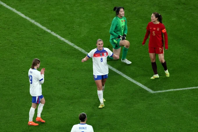 英格蘭8-0中國：斯坦威明星助獅隊取得歷史性勝利
| mtgamer.com