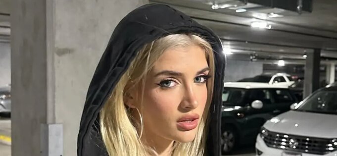 薩米·辛 (Sami 薩米·辛 (Sami Sheen) 猛烈抨擊 17 歲時在她身上練習紋身的表弟
| mtgamer.com