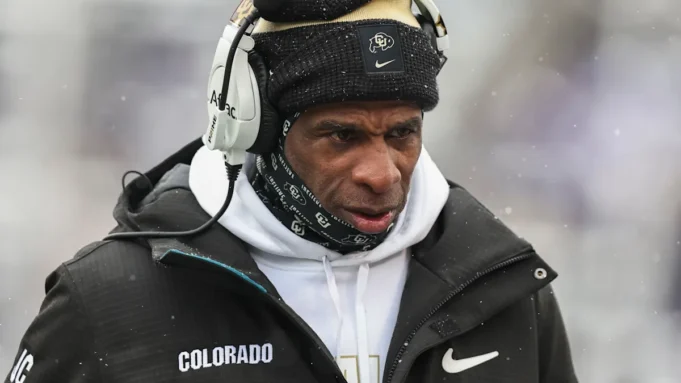 迪昂·桑德斯發誓要扭轉科羅拉多州的局面 "如果這是我在地球上做的最後一件事"
| mtgamer.com