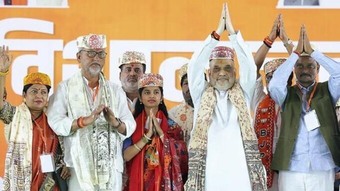 邁蒂利·塔庫爾 (M 邁蒂利·塔庫爾 (Maithili Thakur),民謠歌手出身的政治家將成為比哈爾邦最年輕的省議員
| mtgamer.com