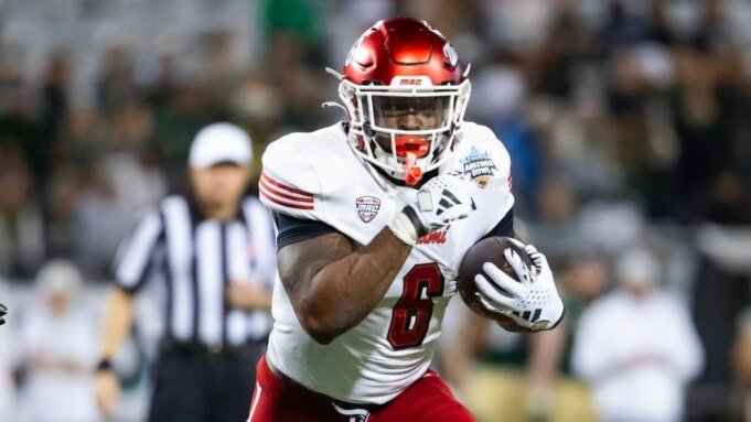 邁阿密（俄亥俄州）對陣布法羅的預測，賠率：第 13 週 MACtion 根據經過驗證的模型進行選擇
| mtgamer.com