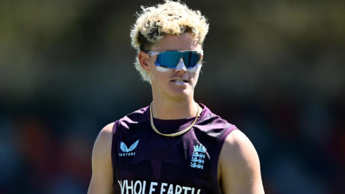 首相十一人對陣英格蘭十一人：實時比分和日夜灰燼熱身賽更新
| mtgamer.com