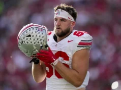 馬克斯·克萊爾 (Max Klare),俄亥俄州立大學比賽中安靜的 X 因素
| mtgamer.com 馬克斯·克萊爾 (Max Klare),俄亥俄州立大學比賽中安靜的 X 因素
| mtgamer.com