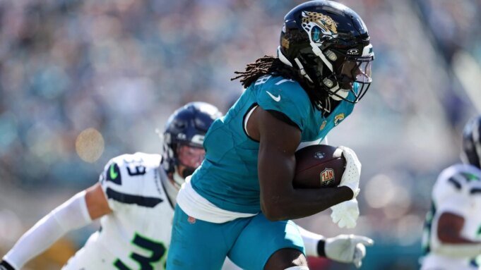 來自經過驗證的 NFL 模型的 NFL 第 17 週的夢幻橄欖球排名、預測、陣容、臥舖和彩帶
| mtgamer.com