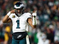 NFL 第 17 週選秀:為什麼老鷹隊和泰坦隊本週末在客場比賽中處於劣勢
| mtgamer.com NFL 第 17 週選秀:為什麼老鷹隊和泰坦隊本週末在客場比賽中處於劣勢
| mtgamer.com