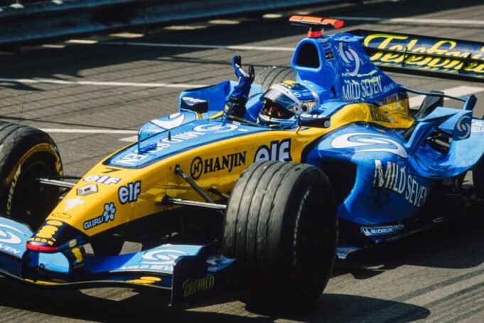 As Renault says farewell to F1, 21 key moments in its history | mtgamer.com