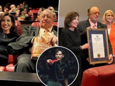 Catsimatidis 和 Hochul 在“Marty Supreme”放映時遇到聲音混亂
| mtgamer.com Catsimatidis 和 Hochul 在“Marty Supreme”放映時遇到聲音混亂
| mtgamer.com