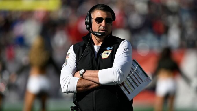 How Mike Vrabel galvanized Patriots to top of AFC in a year | mtgamer.com