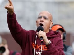 QB 繼富蘭克林之後招募胡恩前往弗吉尼亞理工大學
| mtgamer.com QB 繼富蘭克林之後招募胡恩前往弗吉尼亞理工大學
| mtgamer.com