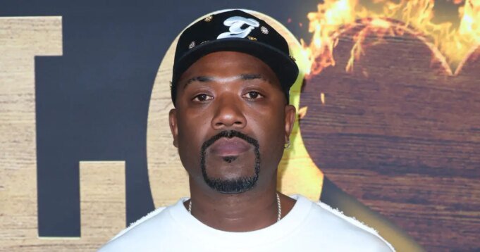 Ray J 的家庭指南：從布蘭迪姐姐到分居的妻子公主之愛
| mtgamer.com
