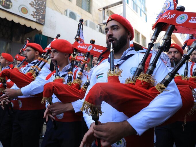 “一半歡樂，一半悲傷”：伯​​利恆聖誕節慶祝活動恢復
| mtgamer.com