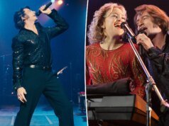 休·傑克曼巡演中西部,與歌迷見面《Song Sung Blue》
| mtgamer.com 休·傑克曼巡演中西部,與歌迷見面《Song Sung Blue》
| mtgamer.com