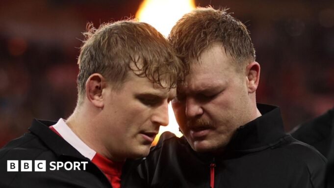 “你不能責怪球員的離 “你不能責怪球員的離開”——胡克
| mtgamer.com