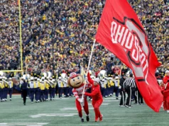 俄亥俄州立大學在最新的美國 LBM 教練民意調查中收集了所有第一名選票
| mtgamer.com 俄亥俄州立大學在最新的美國 LBM 教練民意調查中收集了所有第一名選票
| mtgamer.com