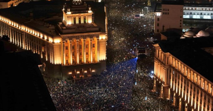 保加利亞總理因大規模 保加利亞總理因大規模抗議而辭職
| mtgamer.com