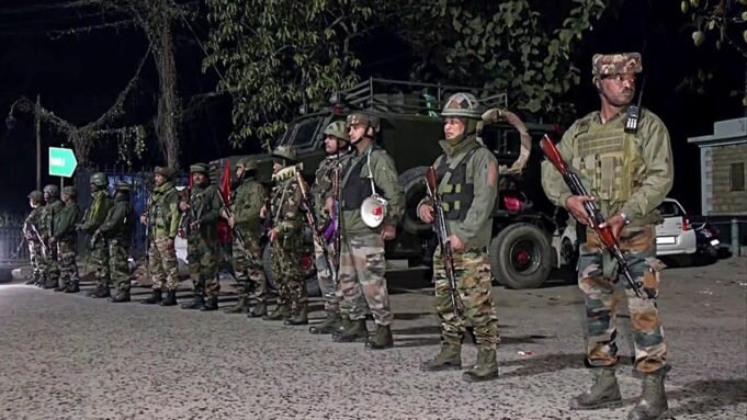 兩名被禁部隊的干部在曼尼普爾邦被關押
| mtgamer.com