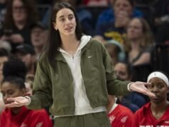 凱特琳·克拉克 (Caitlin Clark) 懷疑斯蒂芬·庫裡 (Steph Curry) 投出史上最瘋狂投籃的真實能力
| mtgamer.com 凱特琳·克拉克 (Caitlin Clark) 懷疑斯蒂芬·庫裡 (Steph Curry) 投出史上最瘋狂投籃的真實能力
| mtgamer.com