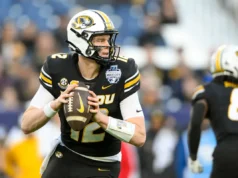 前密蘇里州橄欖球四分衛布雷迪·庫克將首次代表噴氣機隊在 NFL 首發
| mtgamer.com 前密蘇里州橄欖球四分衛布雷迪·庫克將首次代表噴氣機隊在 NFL 首發
| mtgamer.com