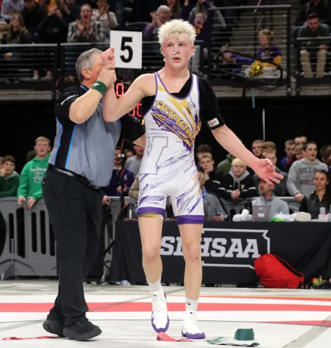 十五名地區男女摔跤選手爭奪季前賽榮譽
| mtgamer.com