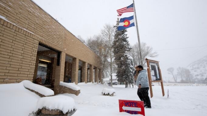 司法部現已起訴 18 司法部現已起訴 18 個州,試圖獲取選民數據
| mtgamer.com