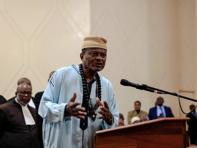 喀麥隆反對派領導人阿尼塞特·埃卡內在軍事拘留中死亡
| mtgamer.com