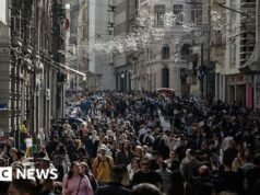 土耳其逮捕115名“策劃新年襲擊”的IS嫌疑人
| mtgamer.com 土耳其逮捕115名“策劃新年襲擊”的IS嫌疑人
| mtgamer.com