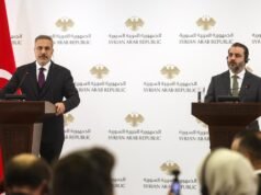 土耳其高級官員在庫爾德人一體化最後期限前訪問敘利亞,衝突爆發
| mtgamer.com 土耳其高級官員在庫爾德人一體化最後期限前訪問敘利亞,衝突爆發
| mtgamer.com