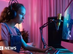 在線遊戲逃脫了澳大利亞社交媒體禁令 – 但批評者稱它同樣容易上癮
| mtgamer.com 在線遊戲逃脫了澳大利亞社交媒體禁令 - 但批評者稱它同樣容易上癮
| mtgamer.com