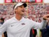 基於 Ole Miss 的 CFP 成功,路易斯安那州立大學將向 Kiffin 支付費用
| mtgamer.com 基於 Ole Miss 的 CFP 成功,路易斯安那州立大學將向 Kiffin 支付費用
| mtgamer.com
