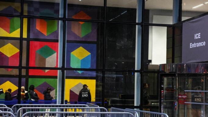 報告稱美國暫停所有1 報告稱美國暫停所有19個國家的移民申請
| mtgamer.com